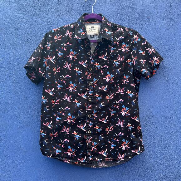 mbx premium goods abstract print short sleeve button down - Picture 1 of 5